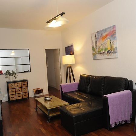Apartamento Vacacional Santa Cruz Sevilla Bagian luar foto