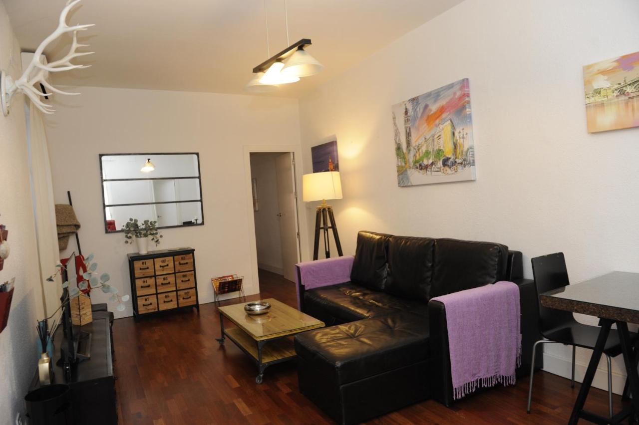 Apartamento Vacacional Santa Cruz Sevilla Bagian luar foto