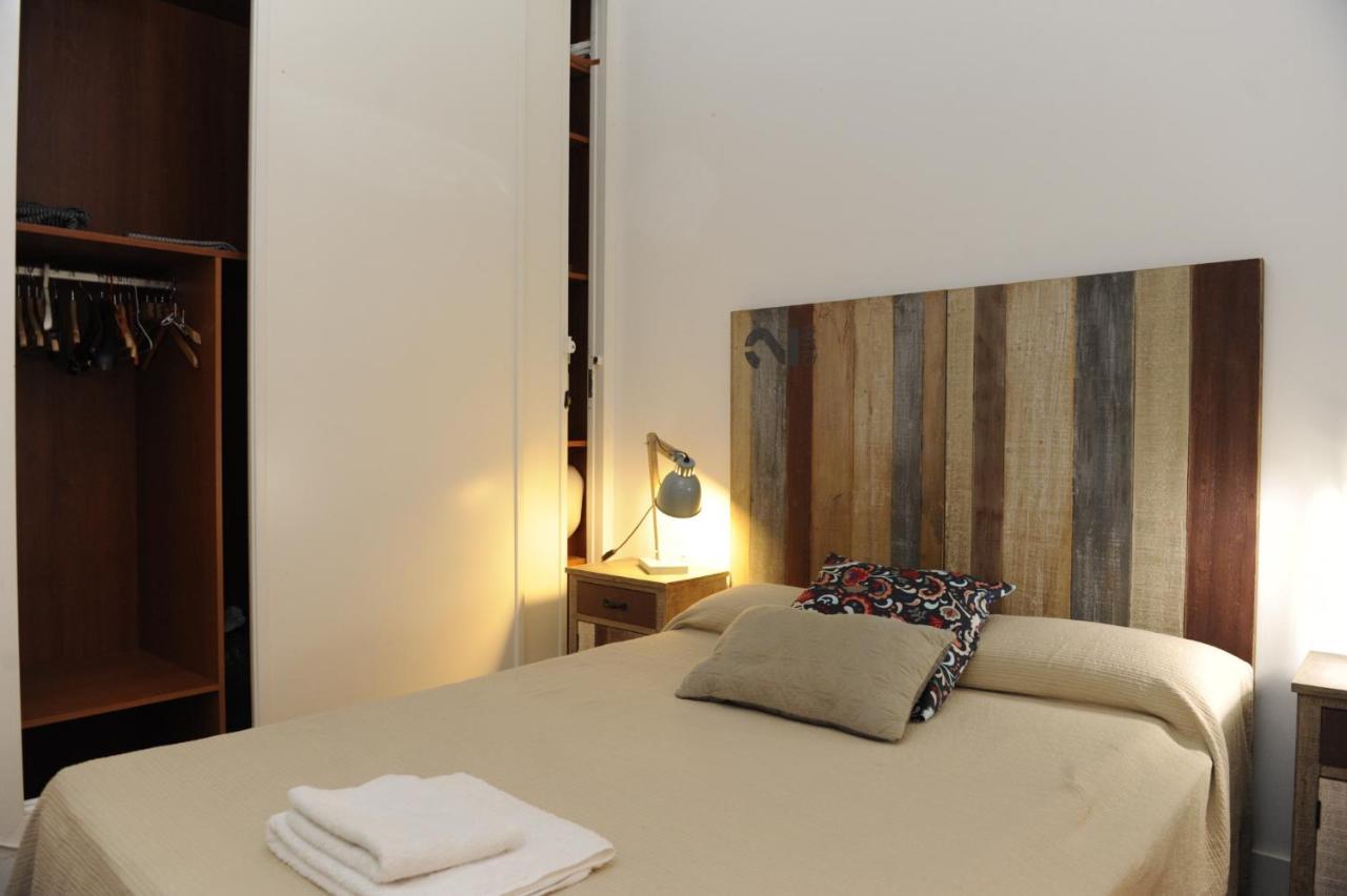 Apartamento Vacacional Santa Cruz Sevilla Bagian luar foto