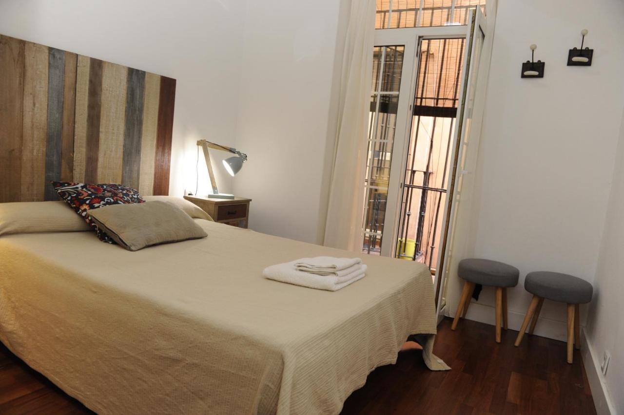 Apartamento Vacacional Santa Cruz Sevilla Bagian luar foto